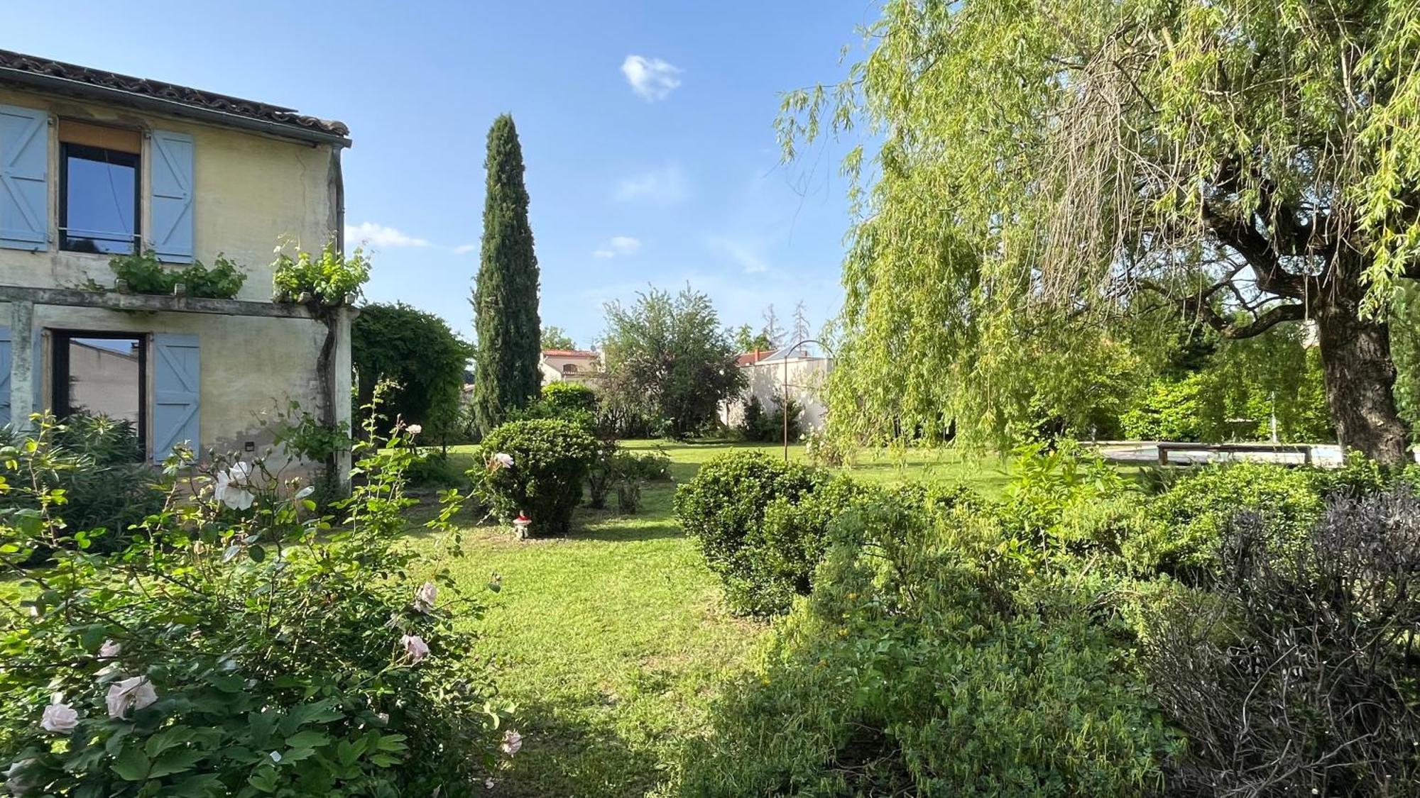 Holiday home La Vieille Ferme De *